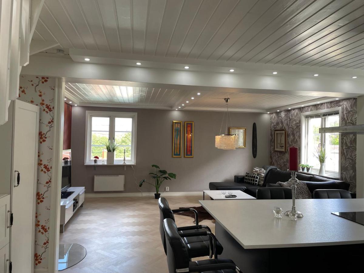 Apartment Uddevalla Bohuslaen Bubbelbad Dış mekan fotoğraf