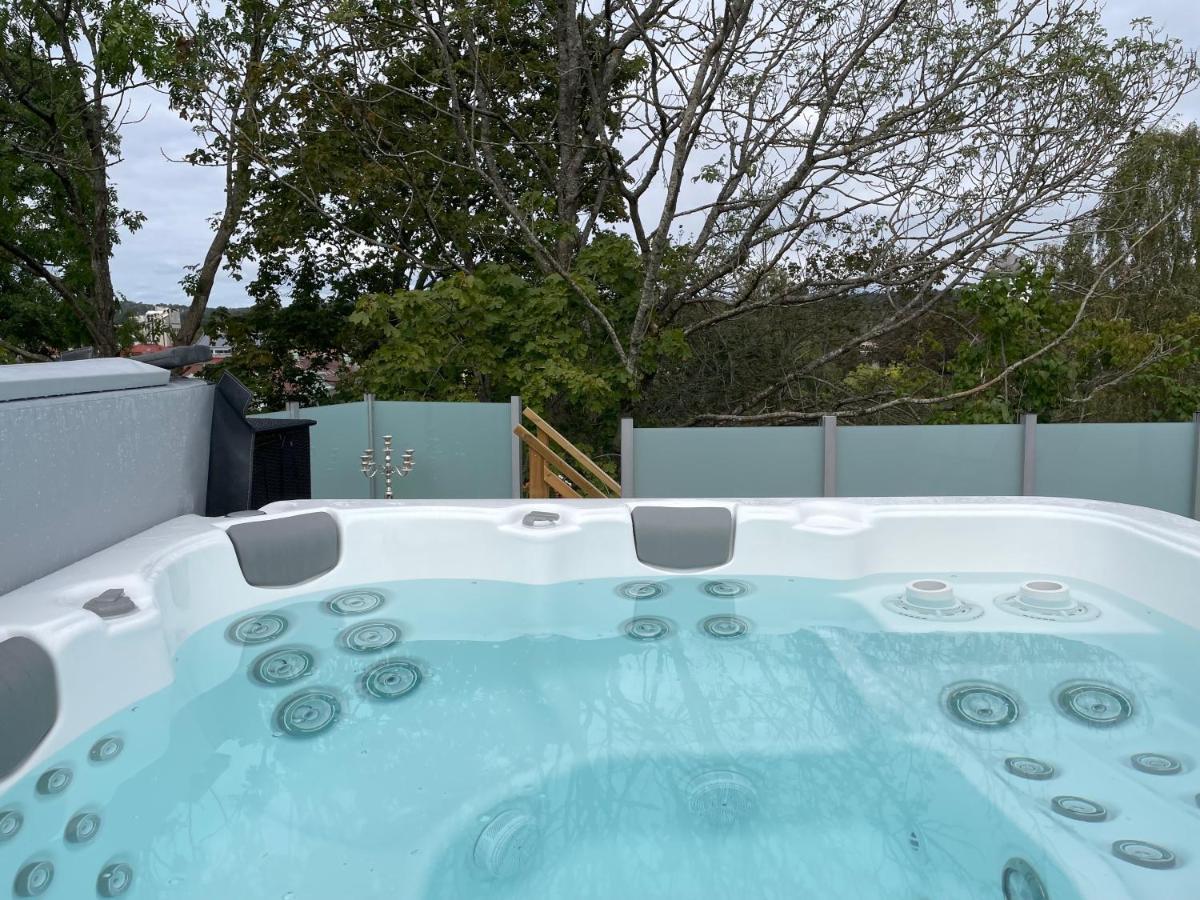 Apartment Uddevalla Bohuslaen Bubbelbad Dış mekan fotoğraf
